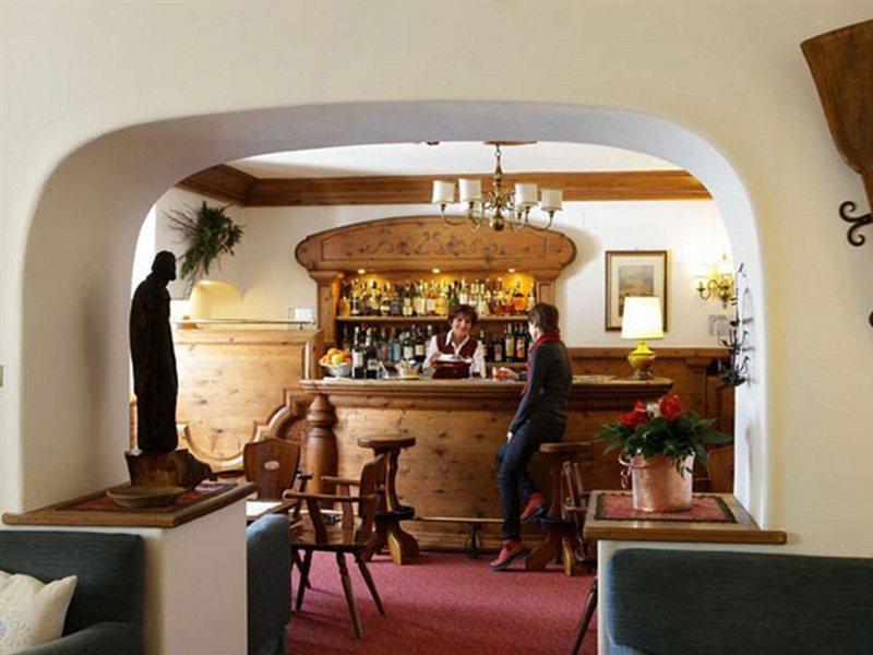 Hotel Menardi Cortina d'Ampezzo Exterior photo