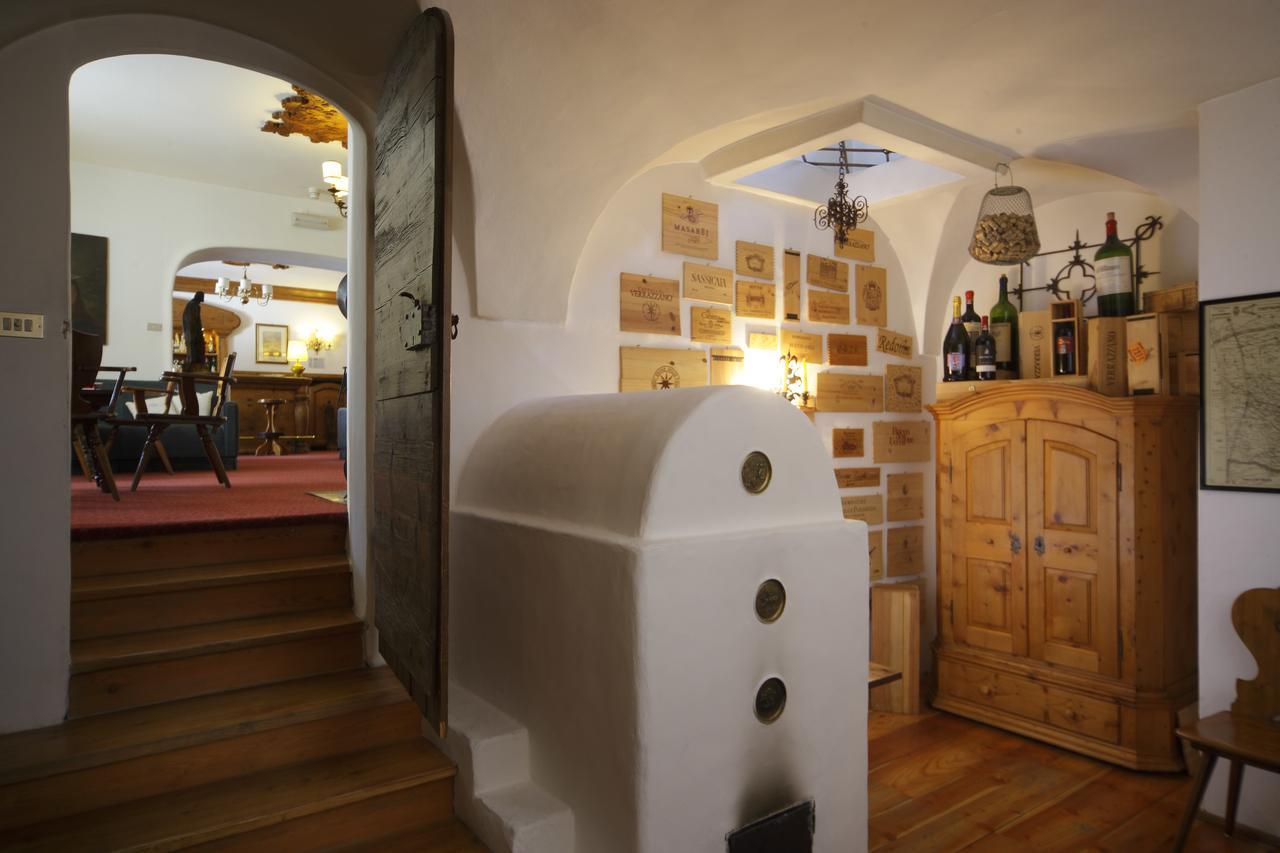 Hotel Menardi Cortina d'Ampezzo Exterior photo