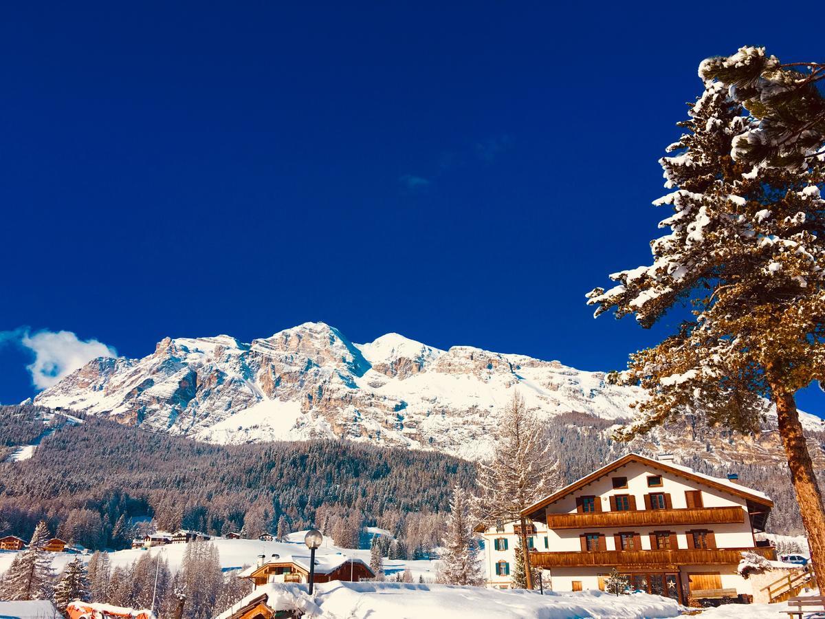 Hotel Menardi Cortina d'Ampezzo Exterior photo